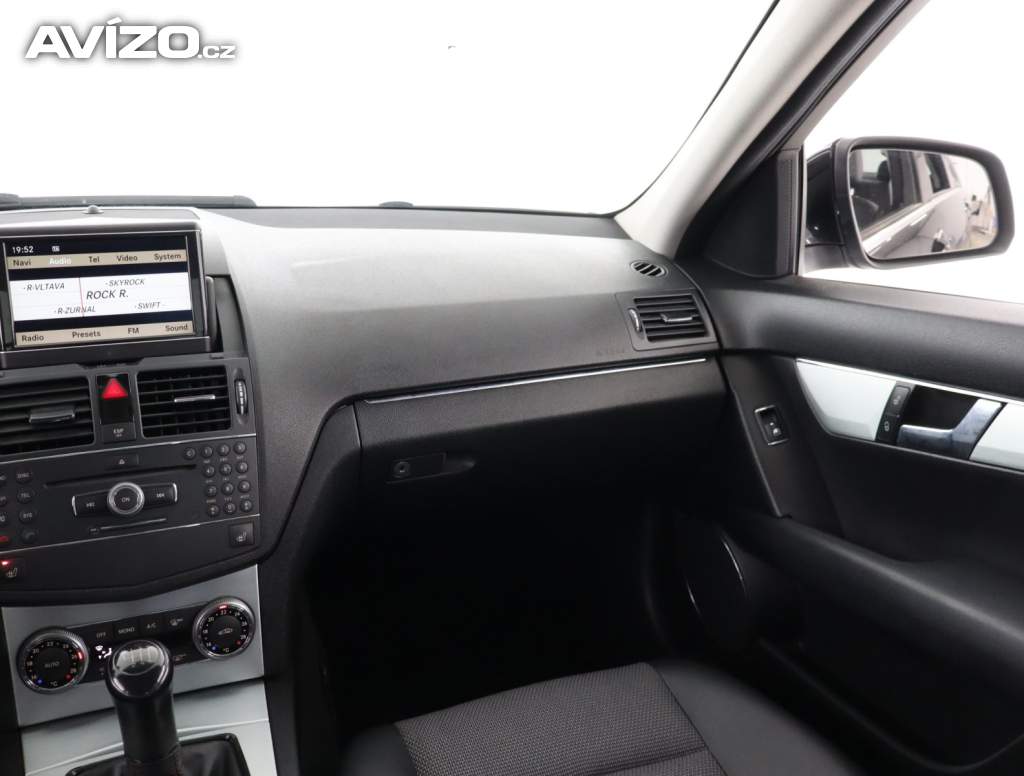 Foto inzerátu Mercedes-Benz Třídy C C 200 Kompressor