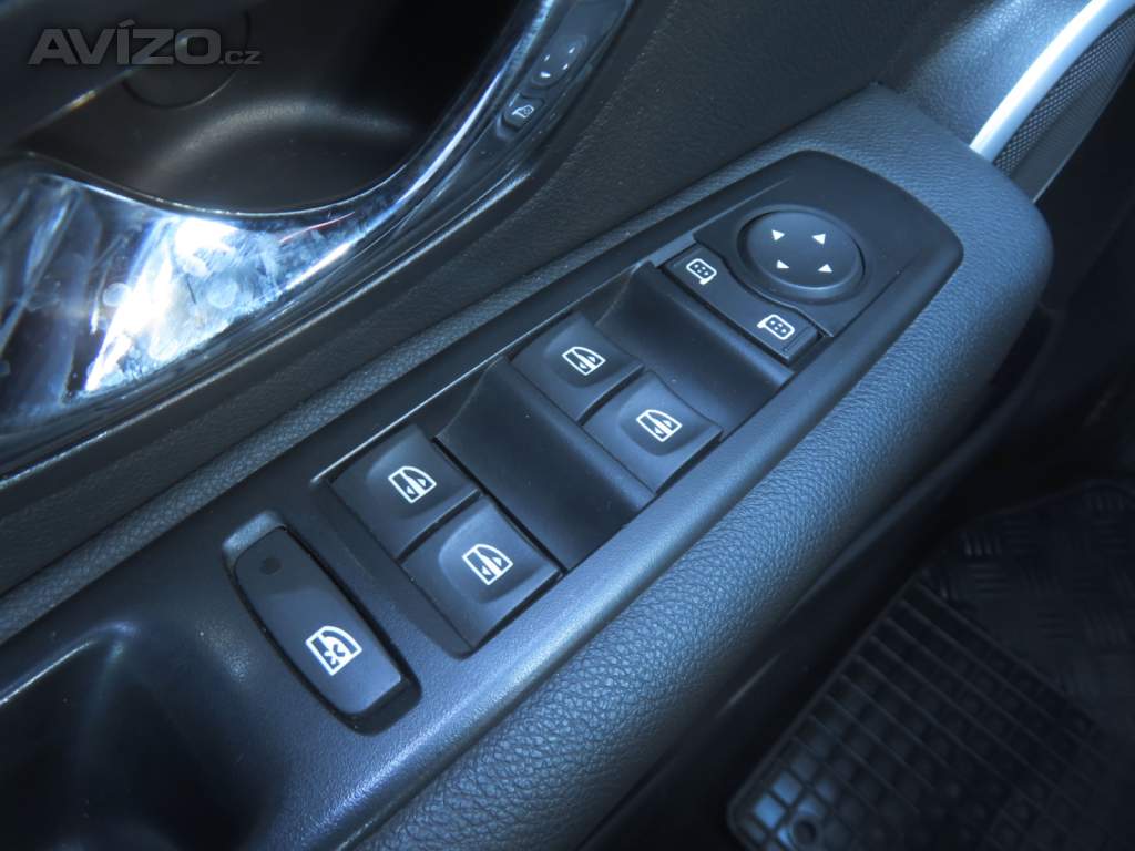 Foto inzerátu Renault Fluence 1.6 16V