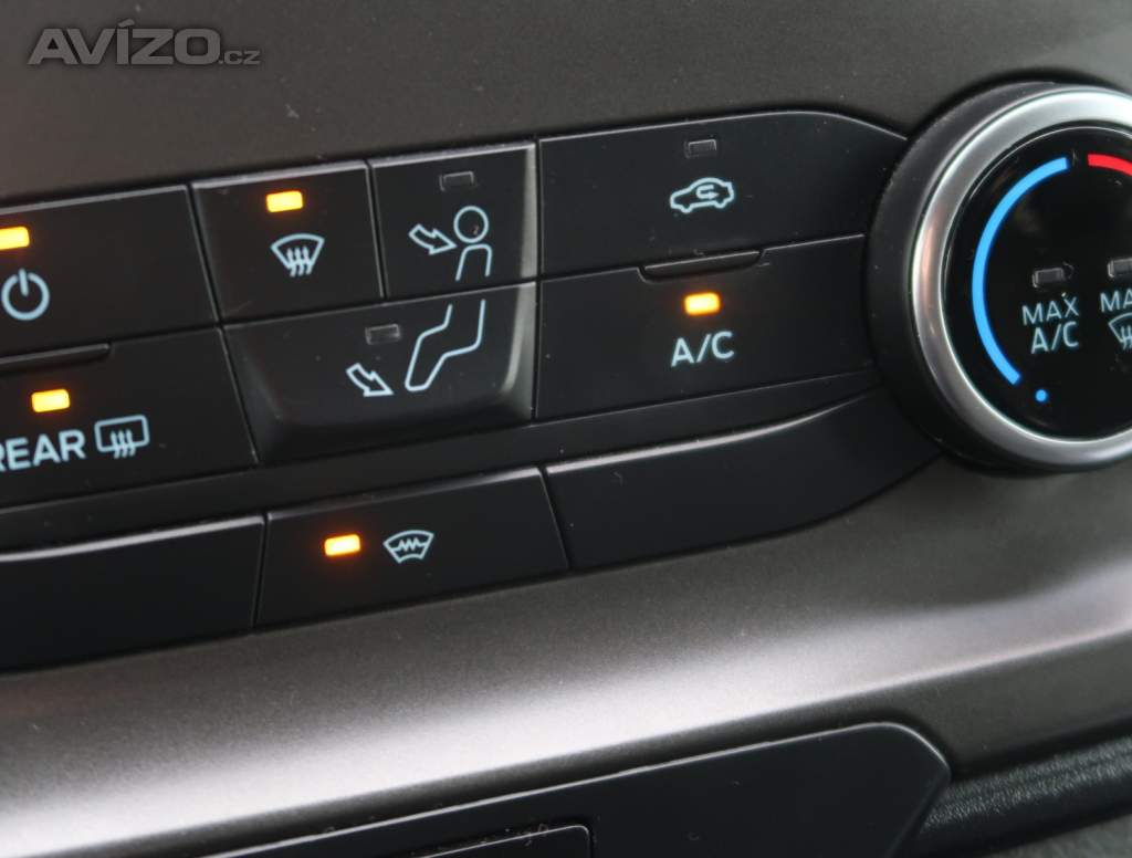 Foto inzerátu Ford Transit 2.0 EcoBlue