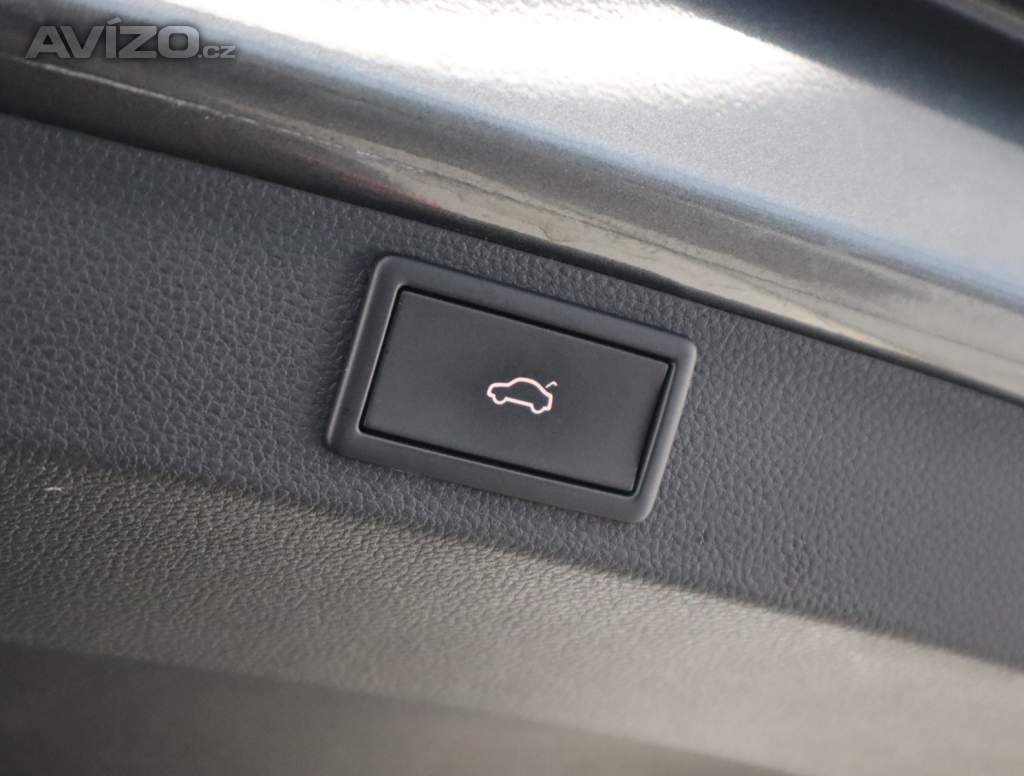 Foto inzerátu Škoda Karoq 1.5 TSI