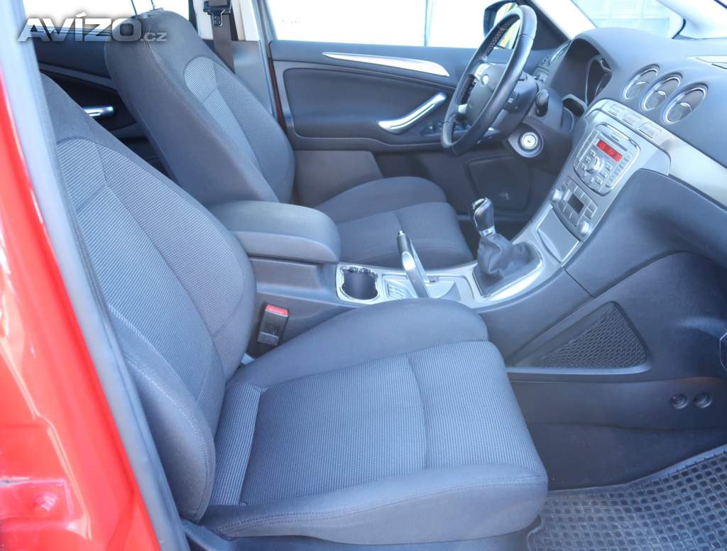 Foto inzerátu Ford S-MAX 2.0 Duratec