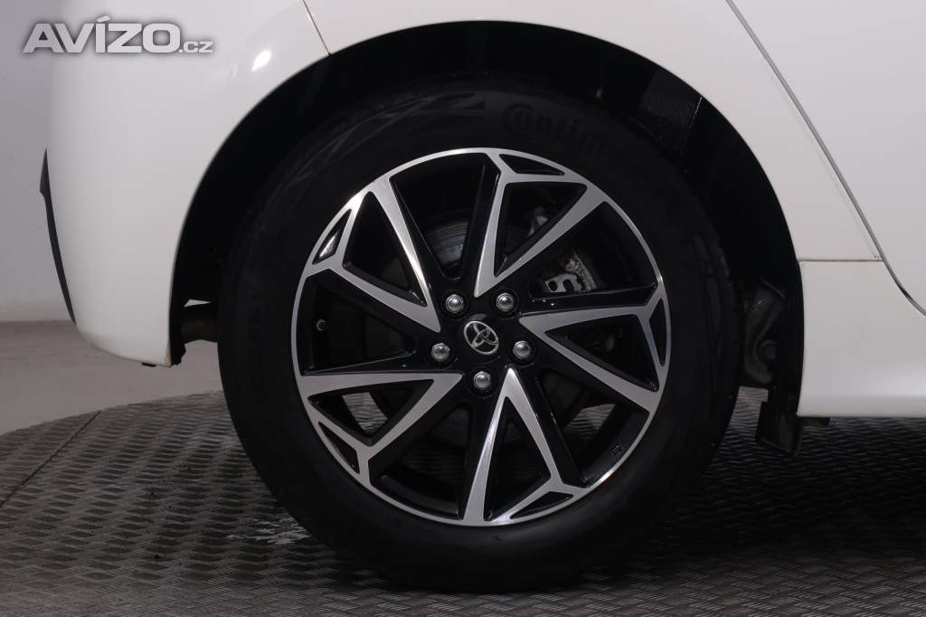 Foto inzerátu Toyota Yaris 1.5 VVT-i Hybrid