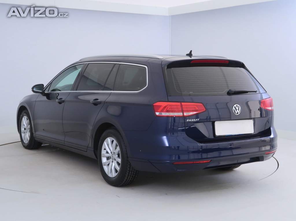 Foto inzerátu Volkswagen Passat 2.0 TDI
