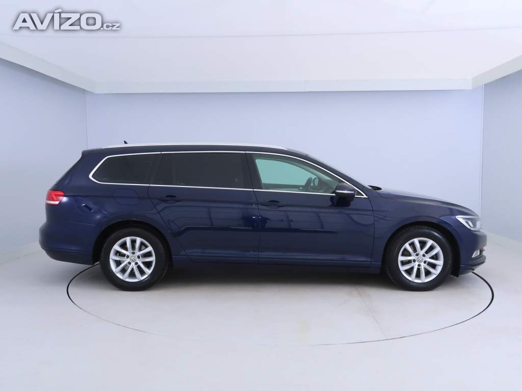 Foto inzerátu Volkswagen Passat 2.0 TDI