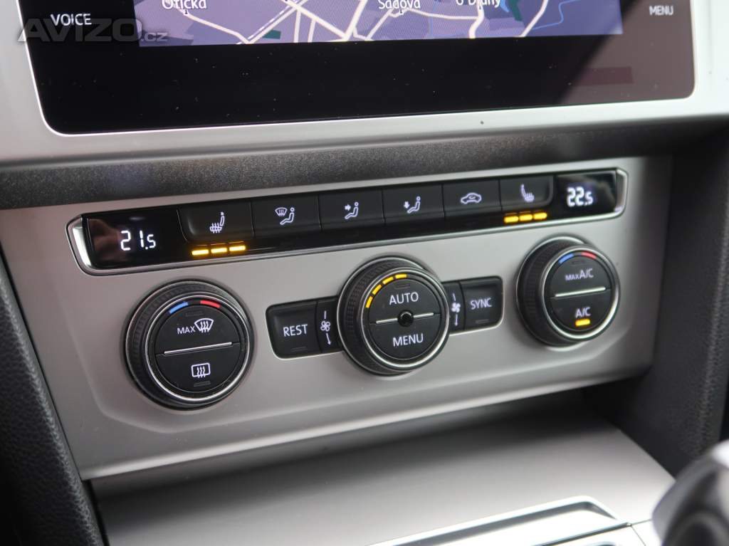 Foto inzerátu Volkswagen Passat 2.0 TDI