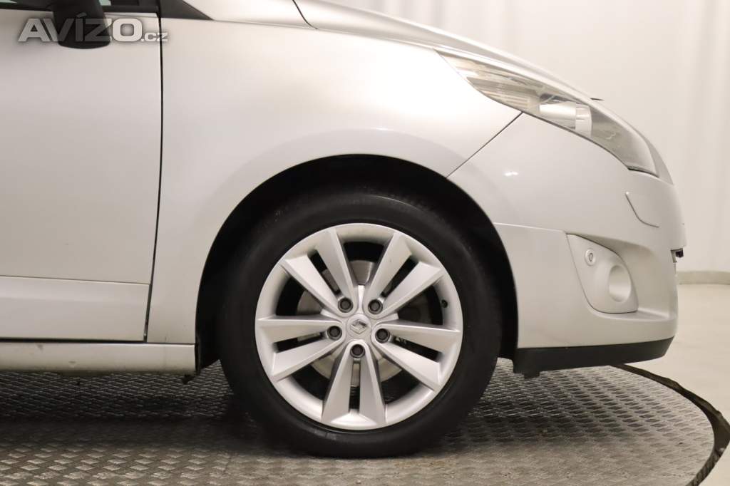 Foto inzerátu Renault Grand Scénic 2.0 16V