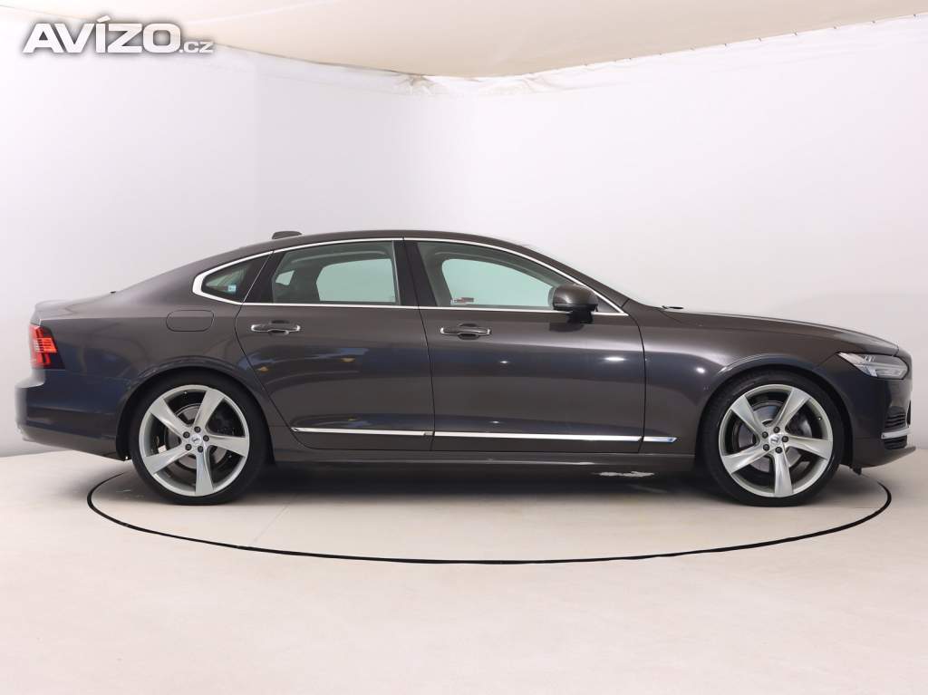 Foto inzerátu Volvo S90 T8 AWD