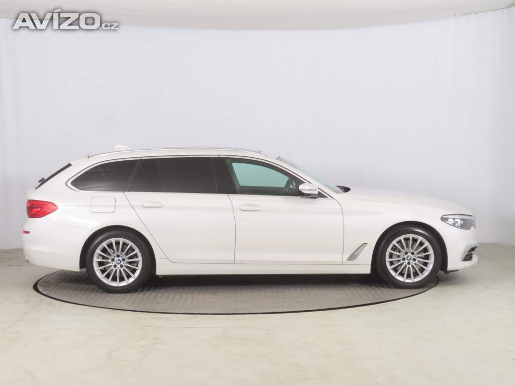Foto inzerátu BMW Řada 5 530i xDrive