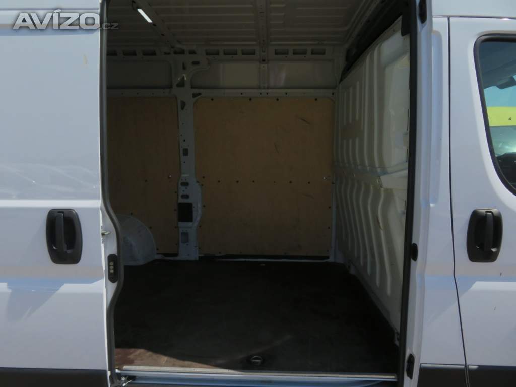 Foto inzerátu Peugeot Boxer 2.2 BlueHDi