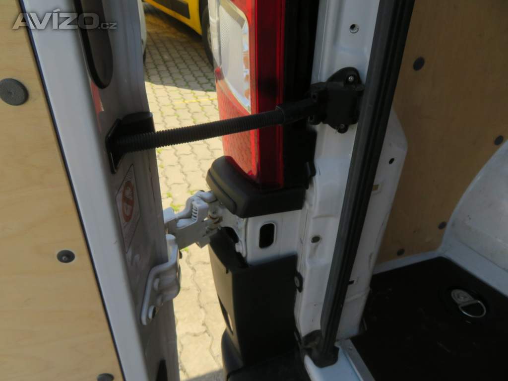 Foto inzerátu Peugeot Boxer 2.2 BlueHDi