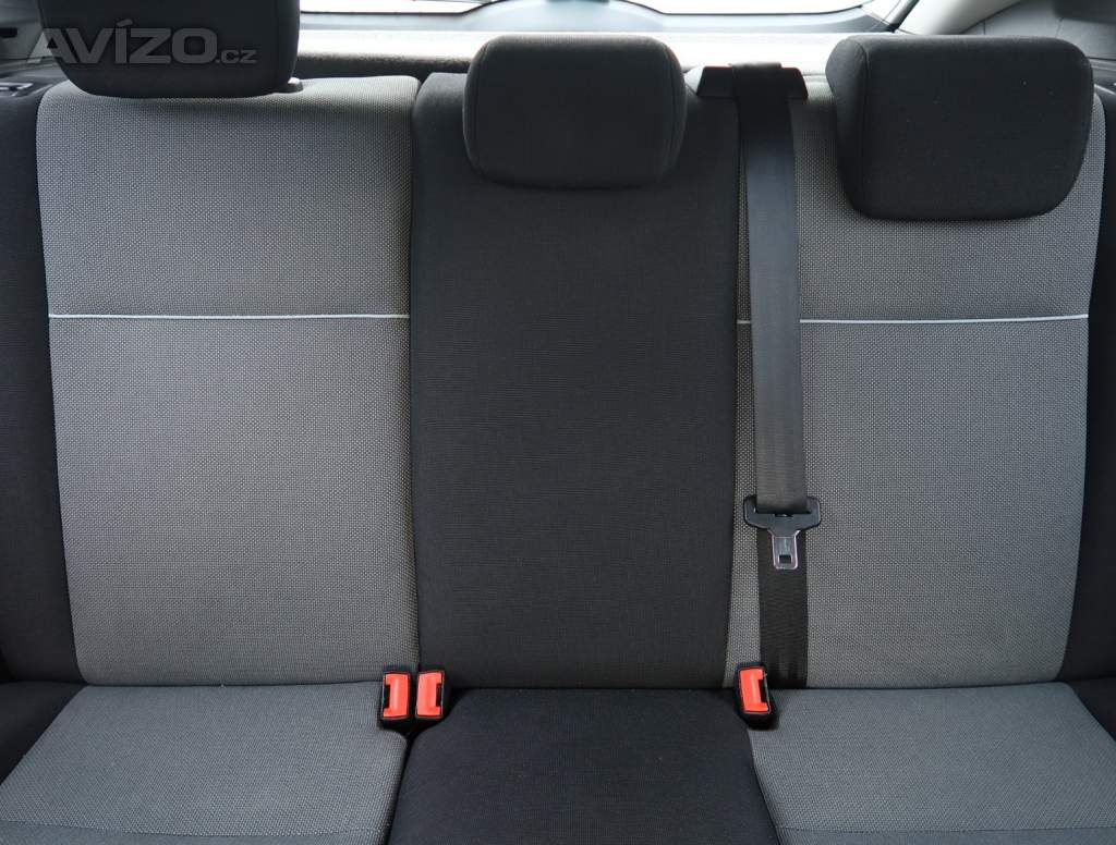 Foto inzerátu Ford Focus 1.6 16V