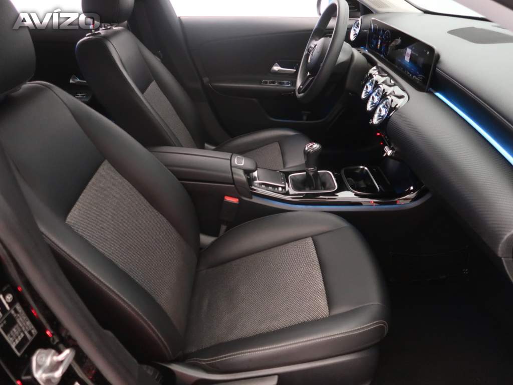 Foto inzerátu Mercedes-Benz CLA 180