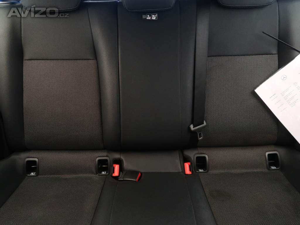 Foto inzerátu Mercedes-Benz CLA 180