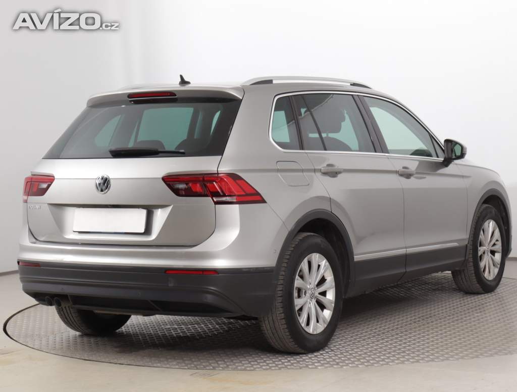 Foto inzerátu Volkswagen Tiguan 2.0 TDI