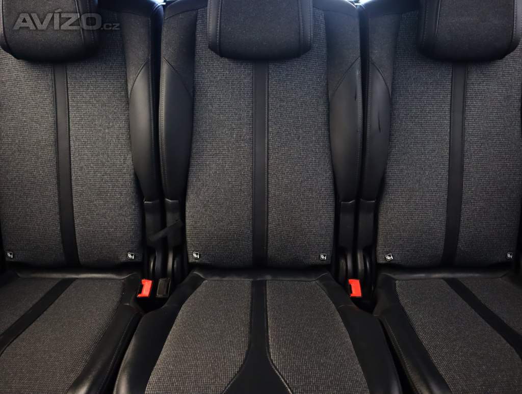 Foto inzerátu Peugeot 5008 1.5 BlueHDi