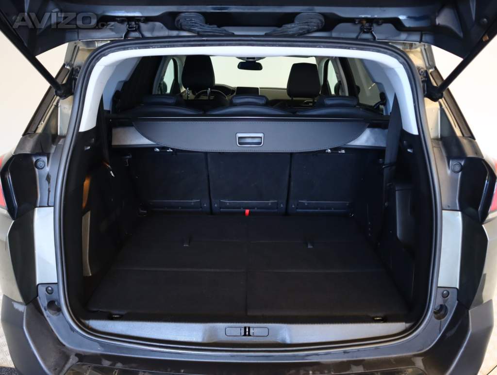 Foto inzerátu Peugeot 5008 1.5 BlueHDi