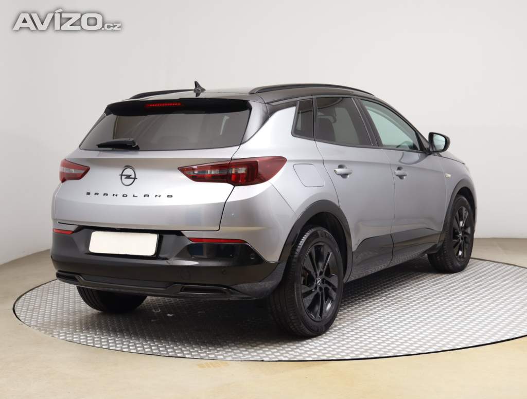 Foto inzerátu Opel Grandland 1.2 Turbo