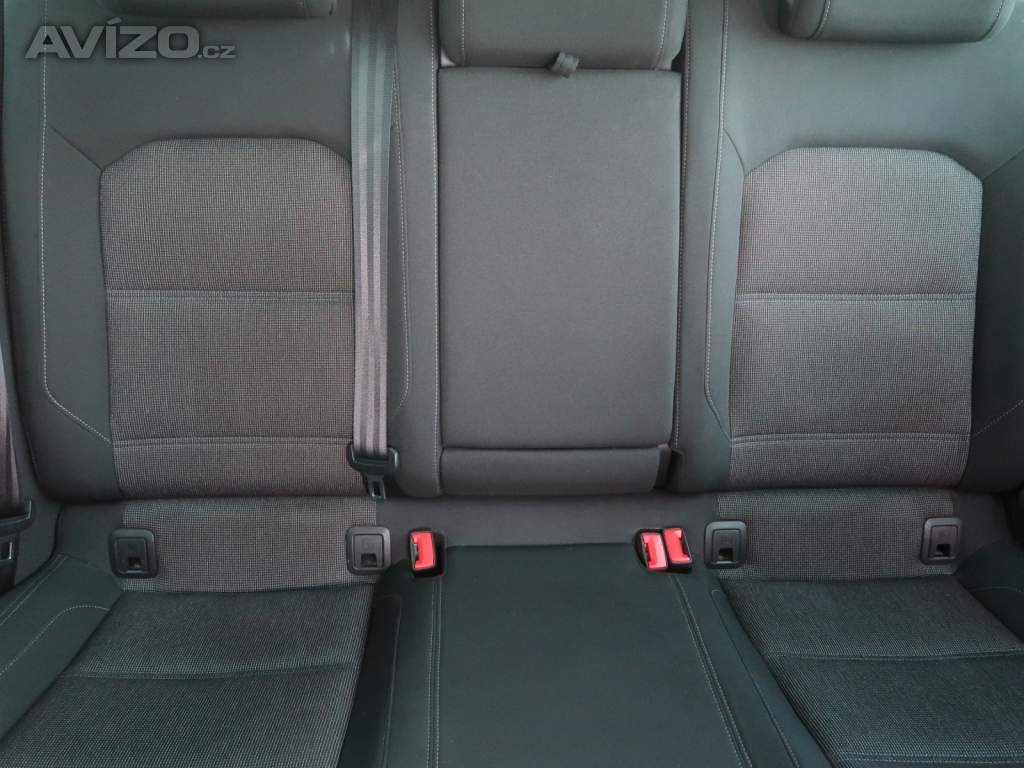 Foto inzerátu Volkswagen Passat 2.0 TDI