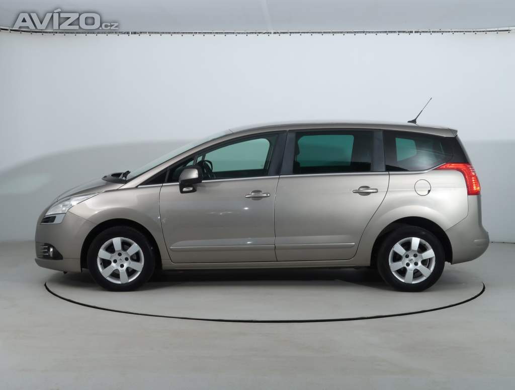 Foto inzerátu Peugeot 5008 1.6 HDi