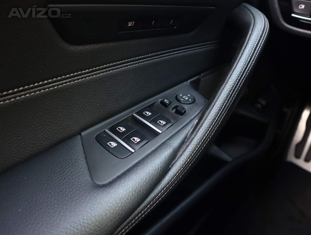 Foto inzerátu BMW Řada 5 530d xDrive