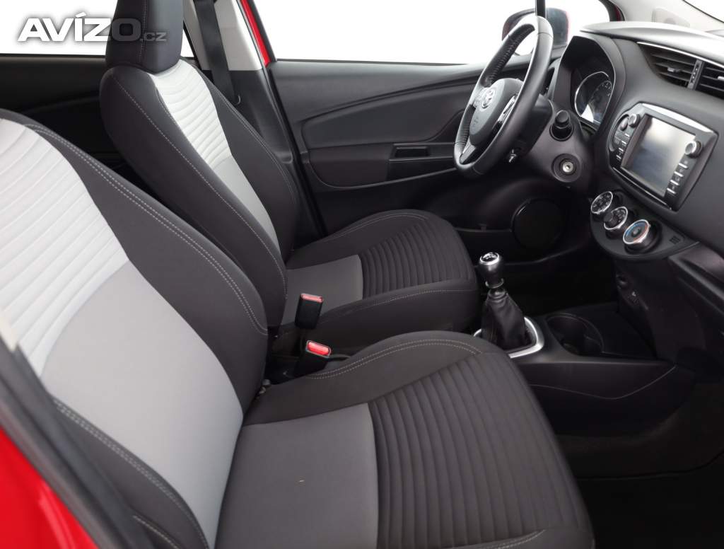 Foto inzerátu Toyota Yaris 1.5 Dual VVT-i