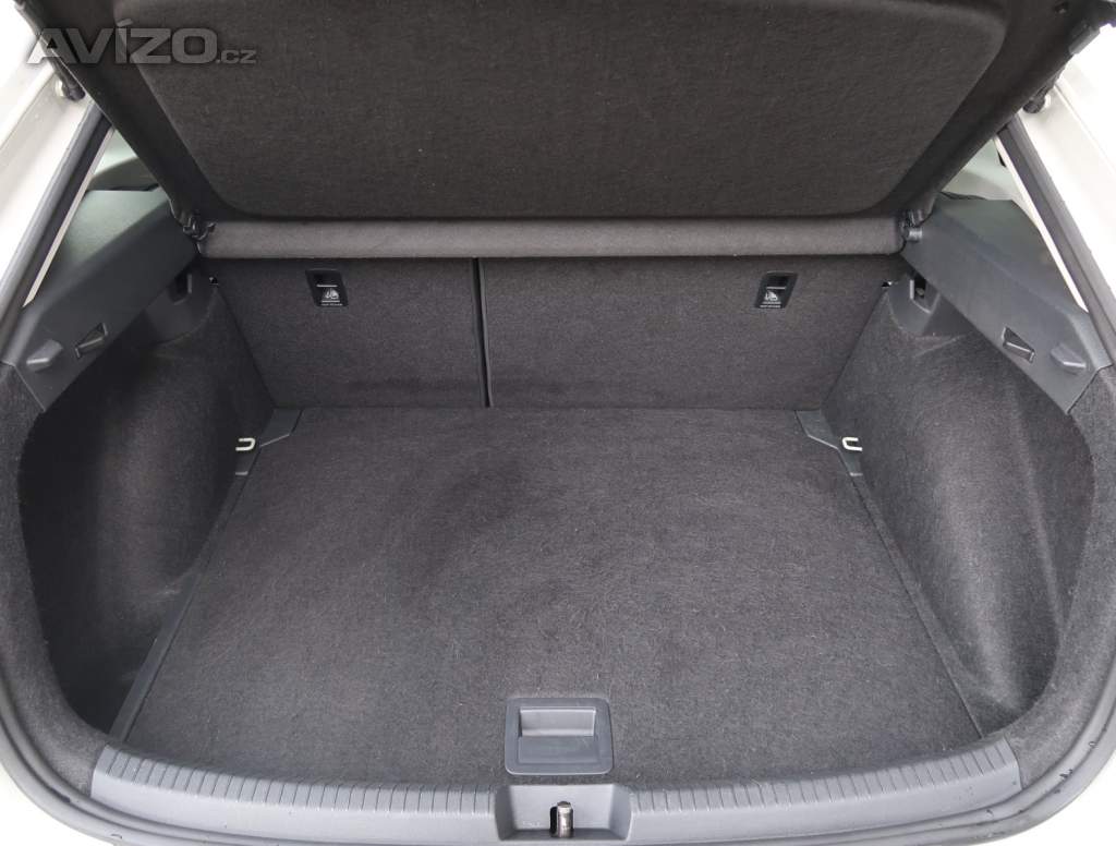 Foto inzerátu Volkswagen Taigo 1.0 TSI