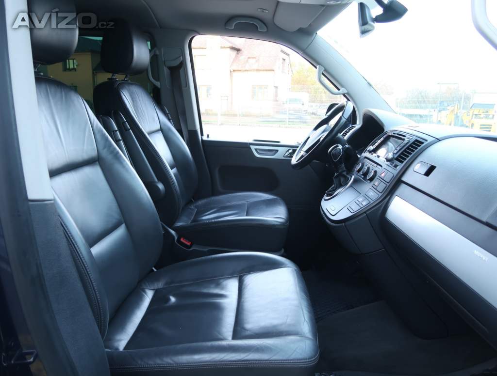 Foto inzerátu Volkswagen Multivan 2.0 TDI