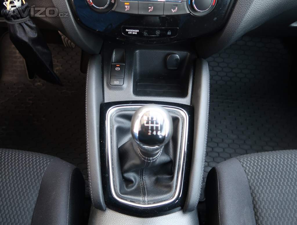 Foto inzerátu Nissan Qashqai 1.2 DIG-T