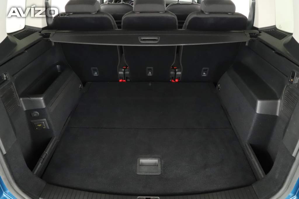 Foto inzerátu Volkswagen Touran 2.0 TDI