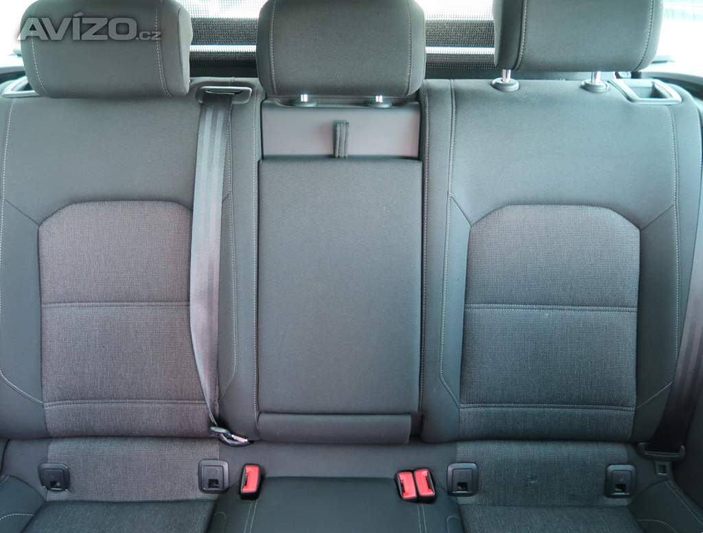 Foto inzerátu Volkswagen Passat 2.0 TDI