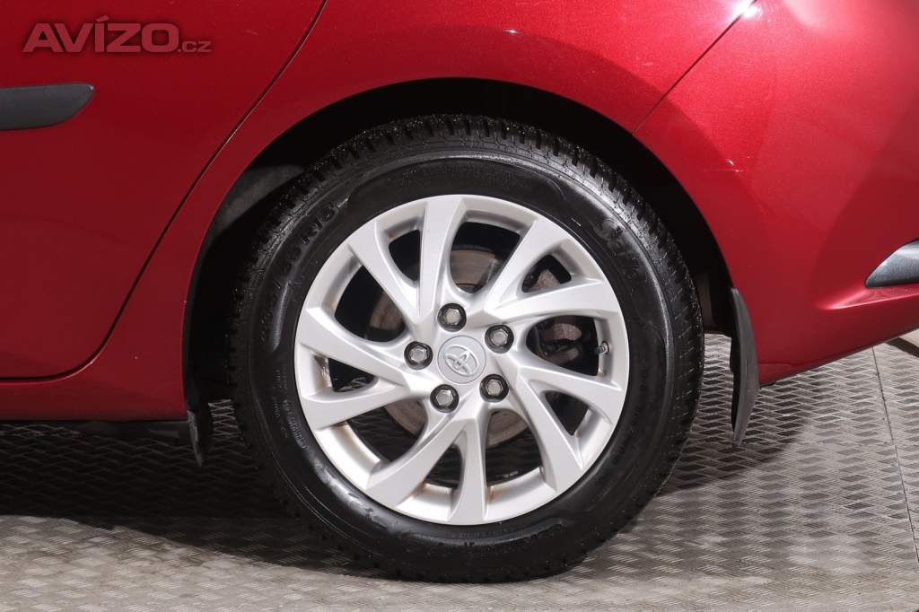 Foto inzerátu Toyota Auris Hybrid