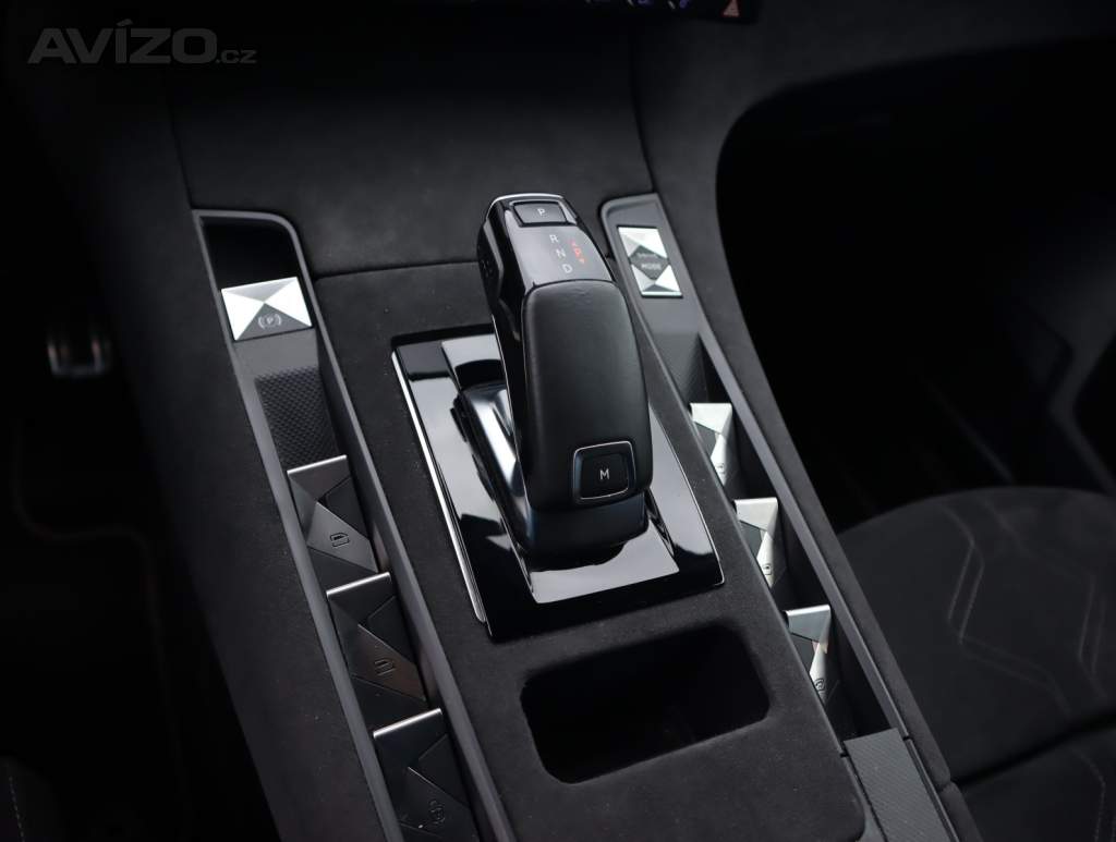 Foto inzerátu DS 7 Crossback 2.0 BlueHDI