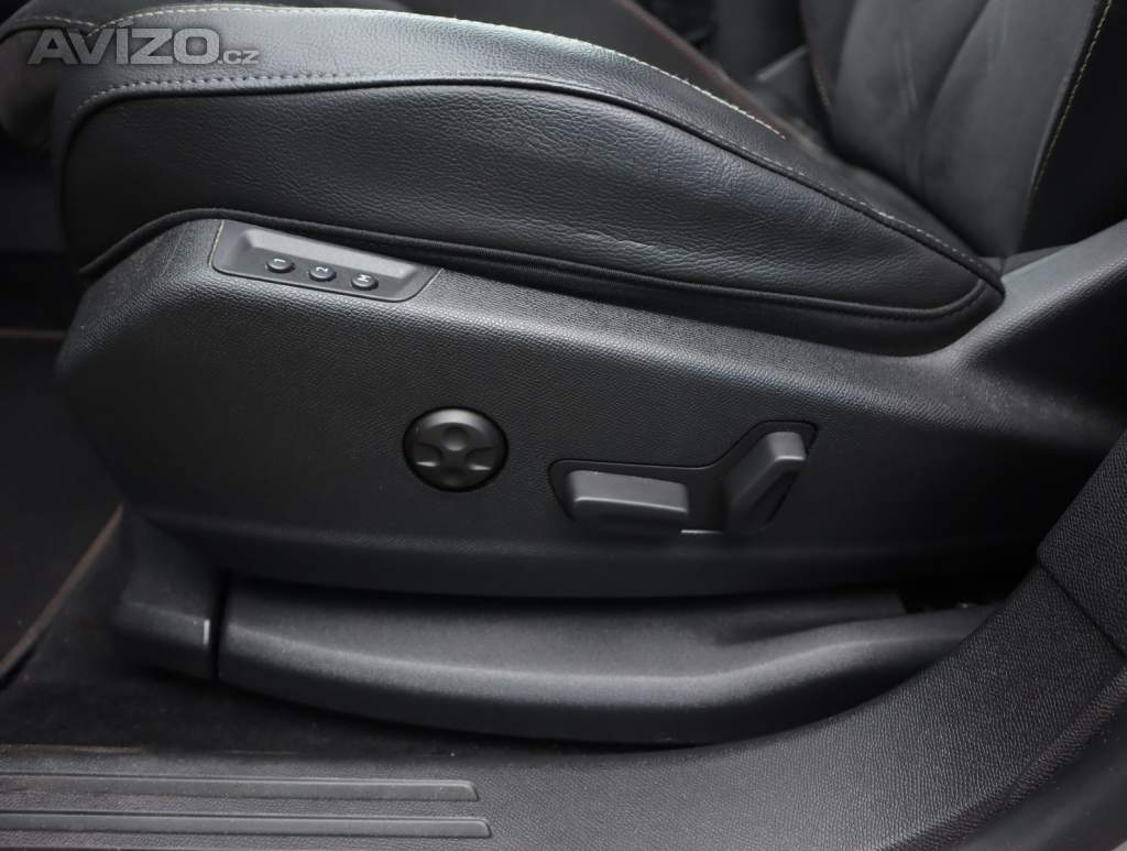 Foto inzerátu DS 7 Crossback 2.0 BlueHDI