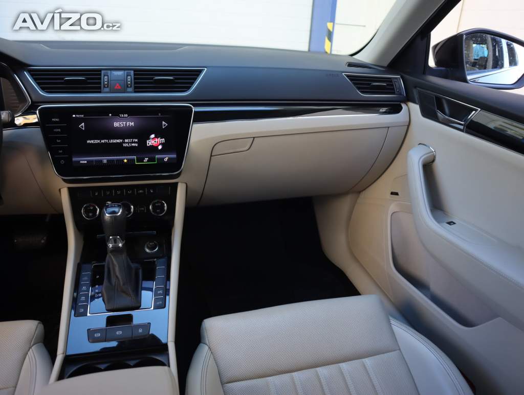 Foto inzerátu Škoda Superb iV 1.4 TSI PHEV