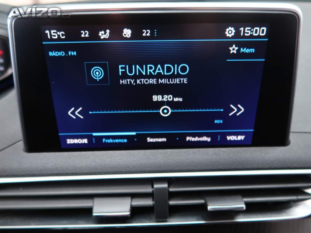 Foto inzerátu Peugeot 3008 1.2 PureTech