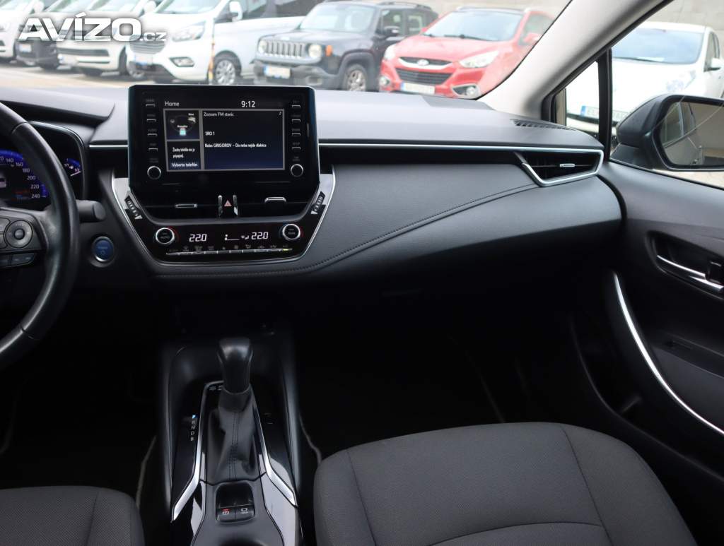 Foto inzerátu Toyota Corolla 1.8 Hybrid