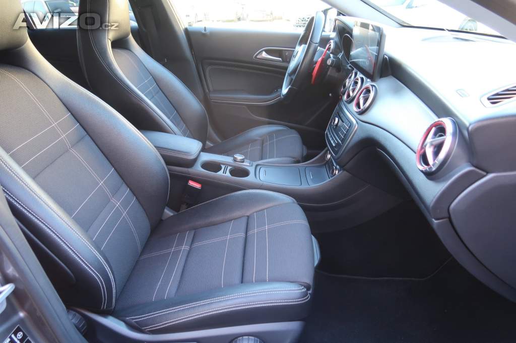 Foto inzerátu Mercedes-Benz CLA 200 CDI