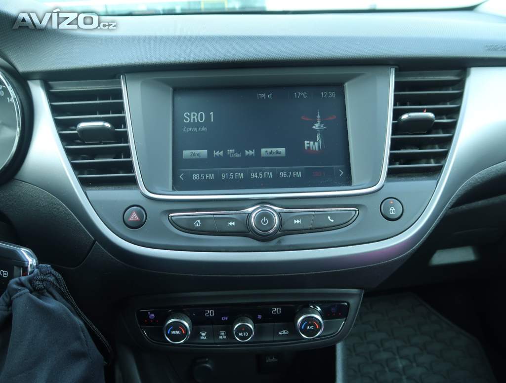 Foto inzerátu Opel Crossland 1.2