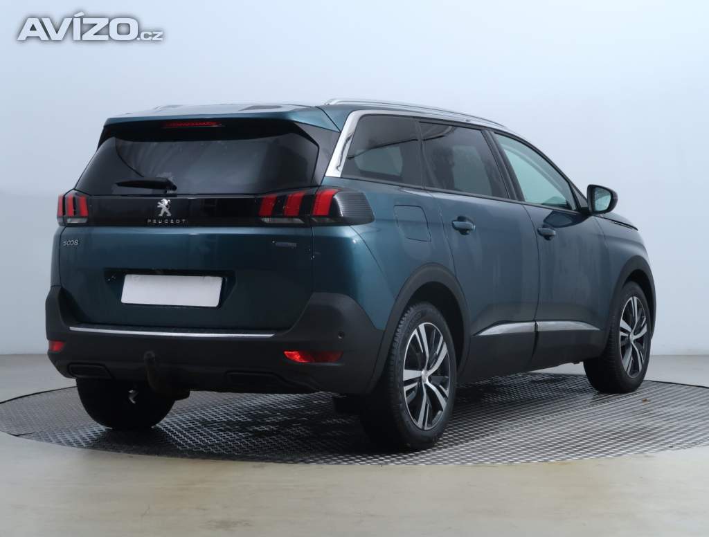 Foto inzerátu Peugeot 5008 PureTech 130