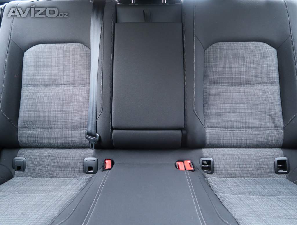 Foto inzerátu Volkswagen Passat 1.5 TSI