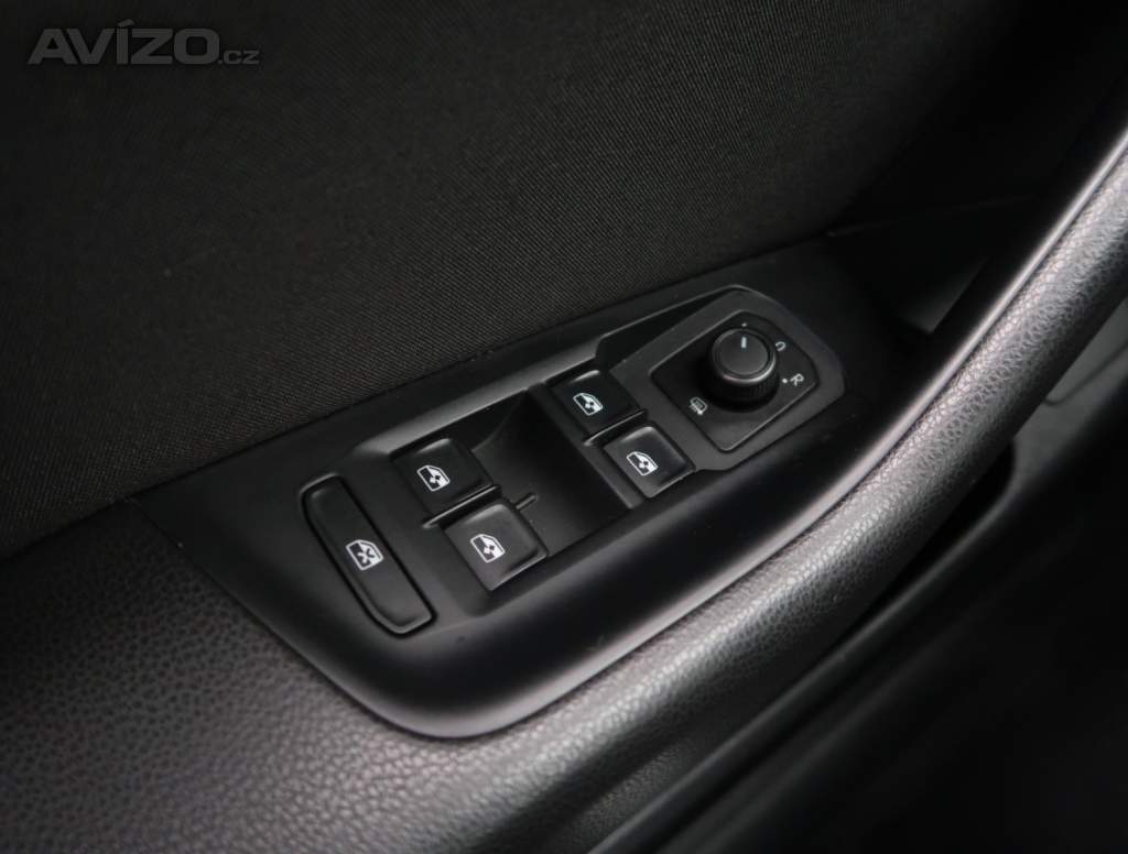 Foto inzerátu Volkswagen Passat 2.0 TDI