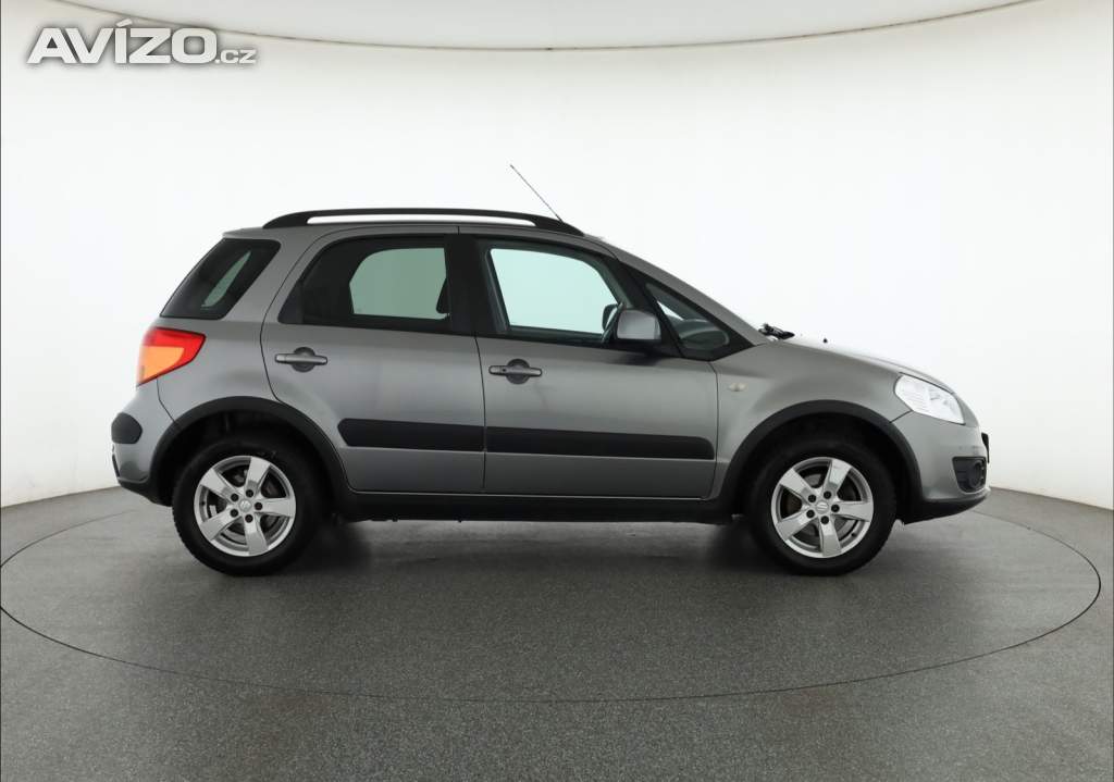 Foto inzerátu Suzuki SX4 1.6 VVT