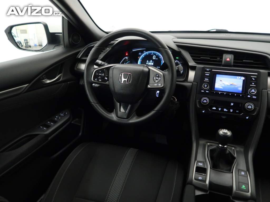 Foto inzerátu Honda Civic 1.0 VTEC Turbo