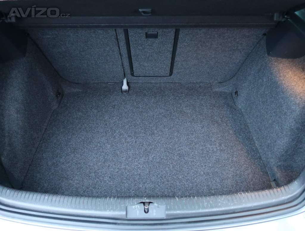 Foto inzerátu Volkswagen Golf 1.2 TSI