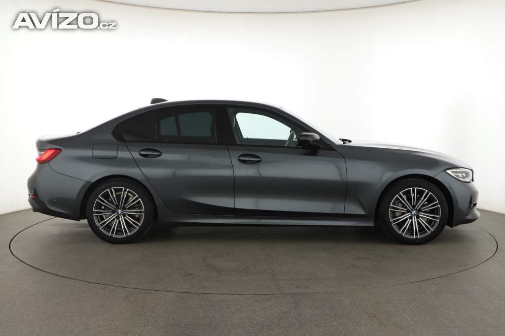 Foto inzerátu BMW Řada 3 330 i