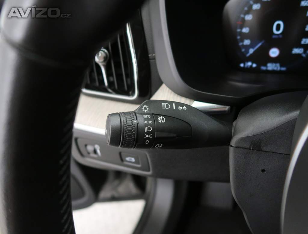 Foto inzerátu Volvo XC60 T5 AWD