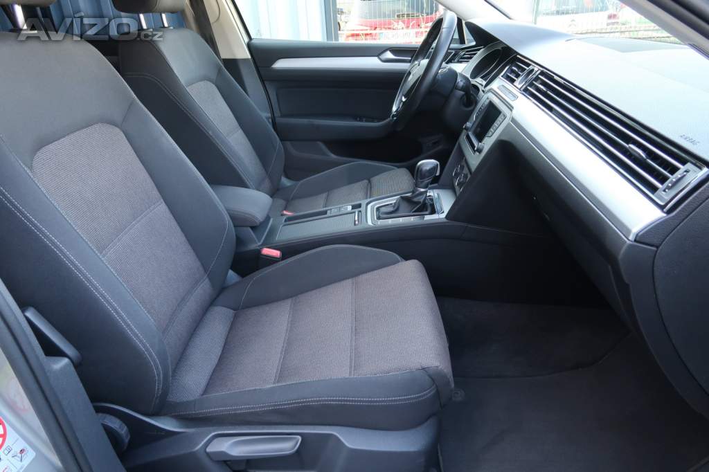 Foto inzerátu Volkswagen Passat 1.6 TDI