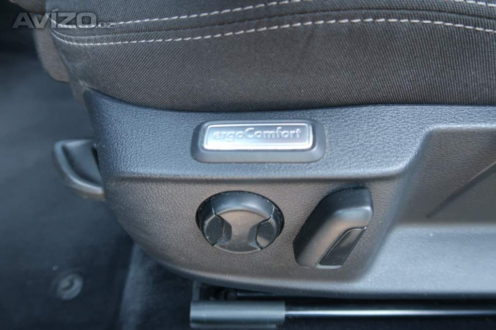 Foto inzerátu Volkswagen Passat 1.6 TDI