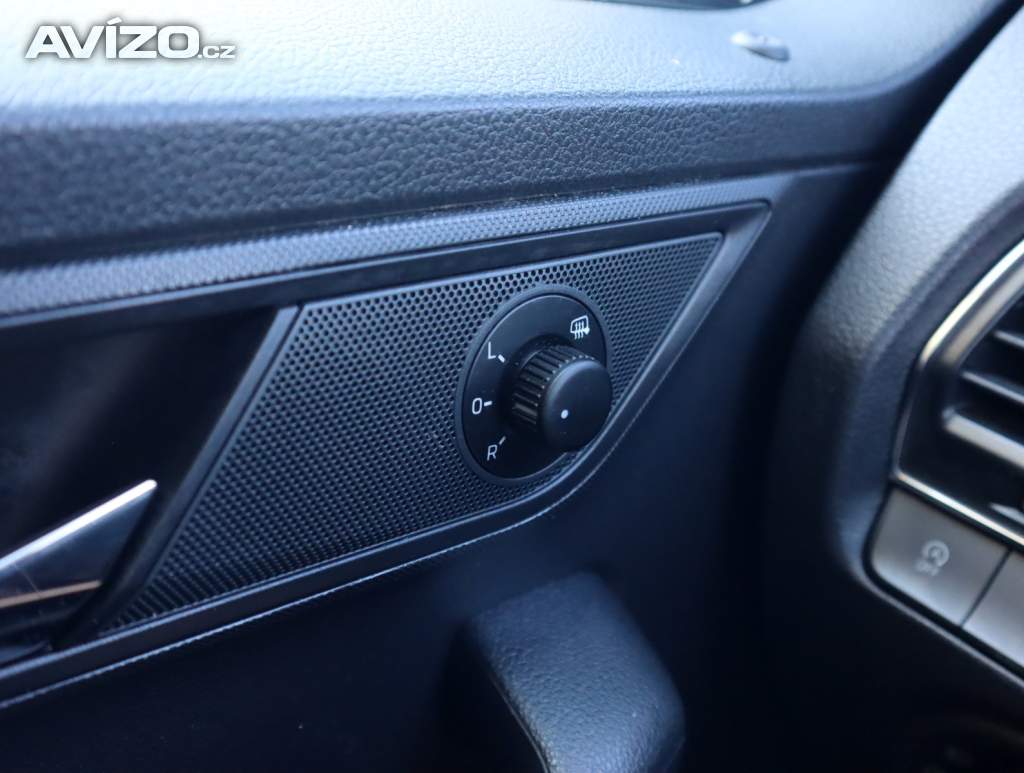 Foto inzerátu Škoda Fabia 1.0 TSI