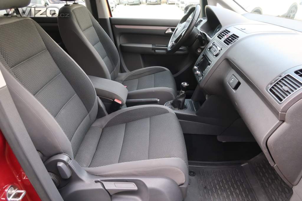Foto inzerátu Volkswagen Touran 1.6 TDI